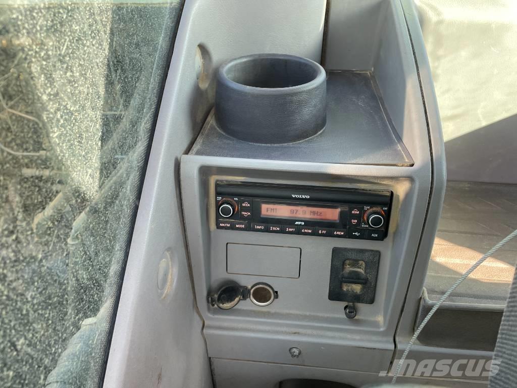 Volvo EC 140 EL Vikšriniai ekskavatoriai