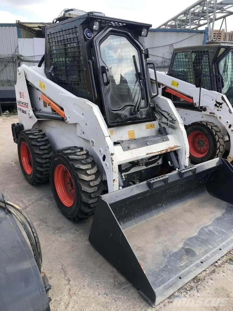 Bobcat S 16 Krautuvai su šoniniu pasukimu