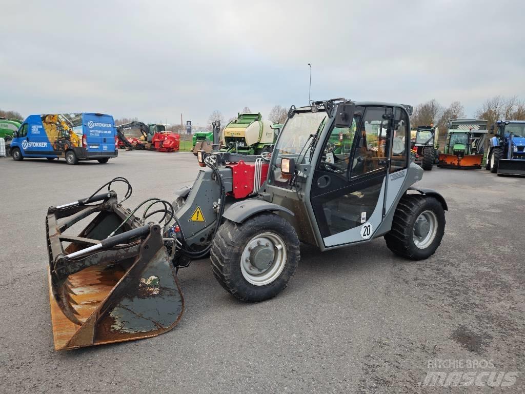 Weidemann T5522 Teleskopiniai krautuvai žemės ūkiui