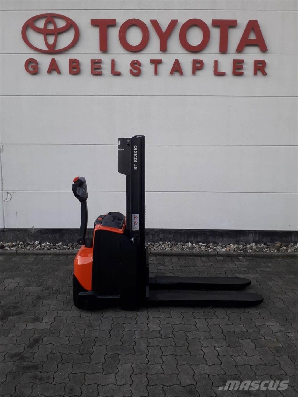Toyota SWE120 Rankiniai vėžimėliai