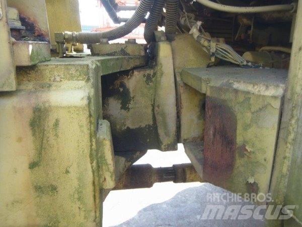 Mitsubishi WS300A Naudoti ratiniai krautuvai