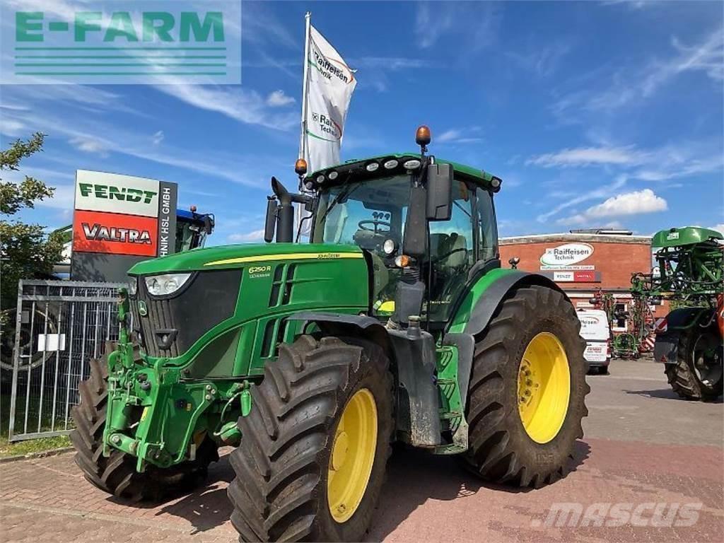 John Deere 6250 r Traktoriai