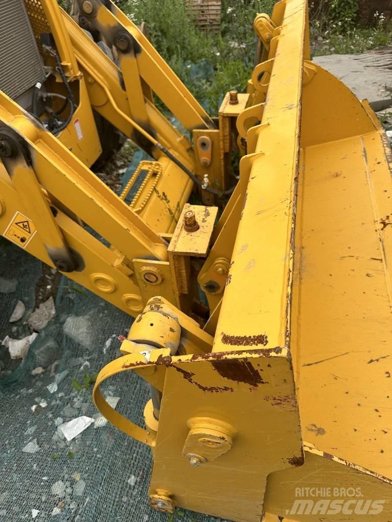 CAT 420 F Ekskavatoriniai krautuvai