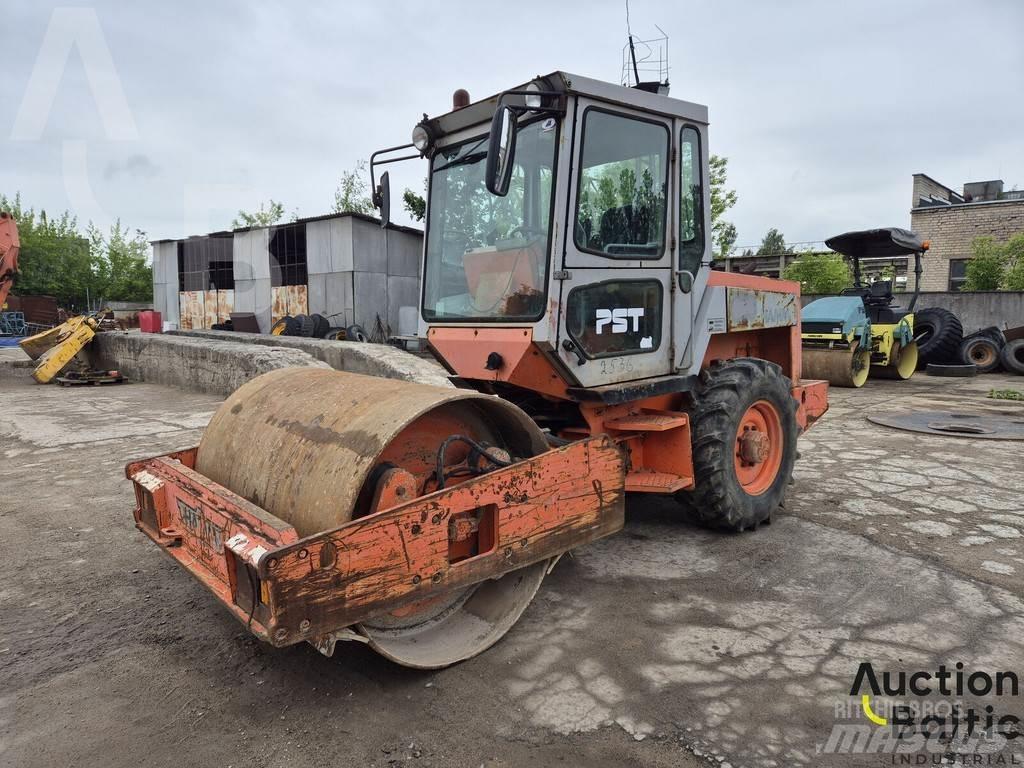 Hamm 3011 D Kiti volai