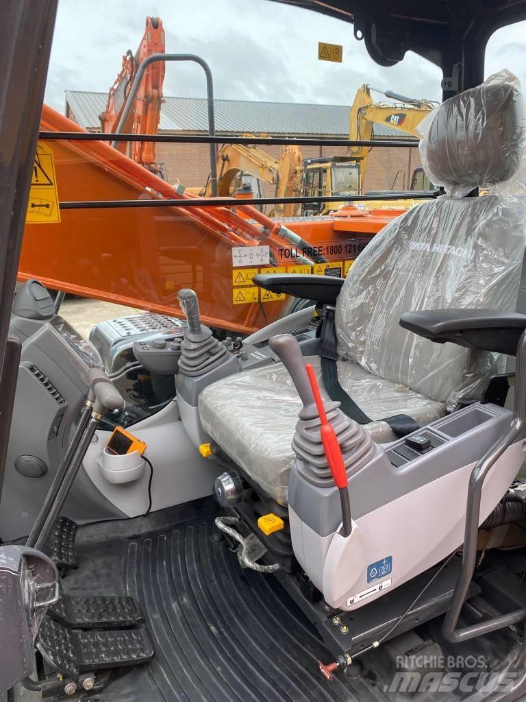 Hitachi ZX 220LC-5G Vikšriniai ekskavatoriai