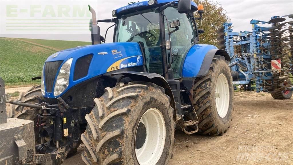 New Holland T7050 Traktoriai