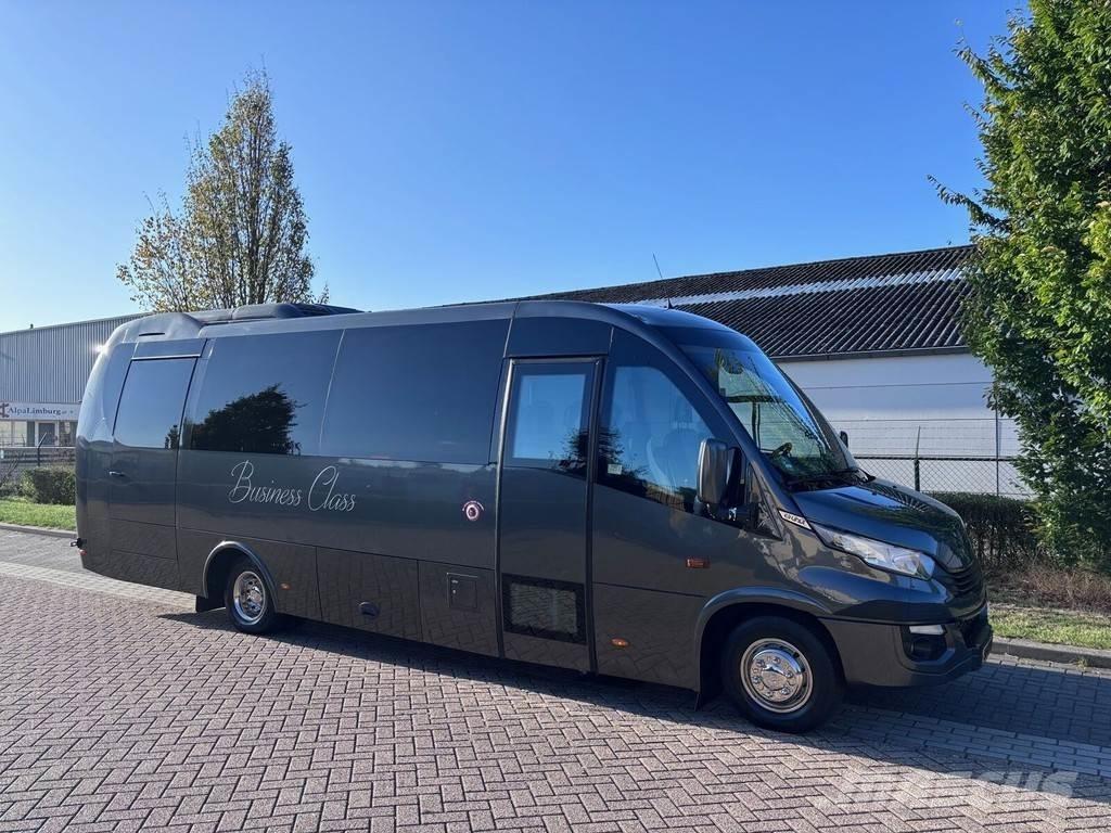Iveco UNVI Compa Keleiviniai autobusai