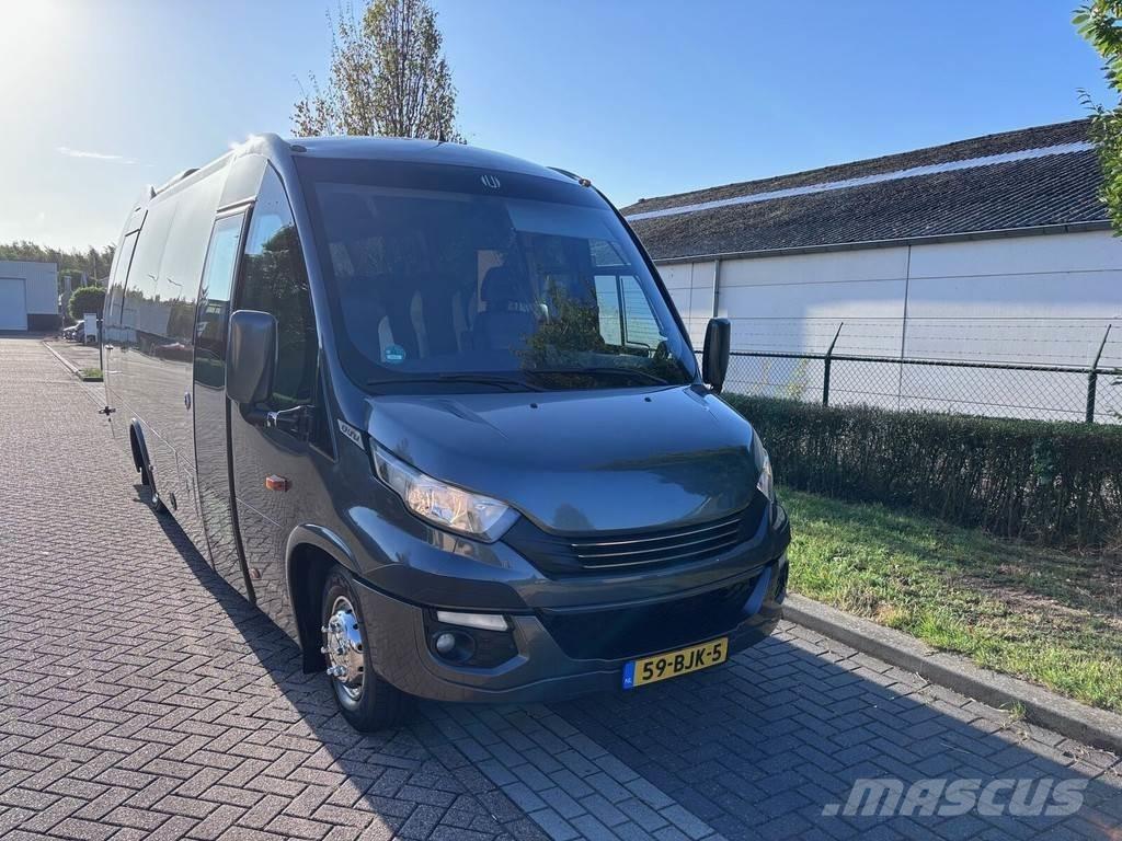 Iveco UNVI Compa Keleiviniai autobusai