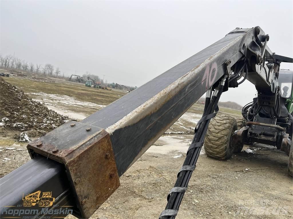 John Deere CH811 Medžių kirtimo mašinų kranai