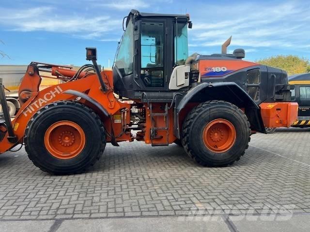 Hitachi ZW 180-6 Naudoti ratiniai krautuvai