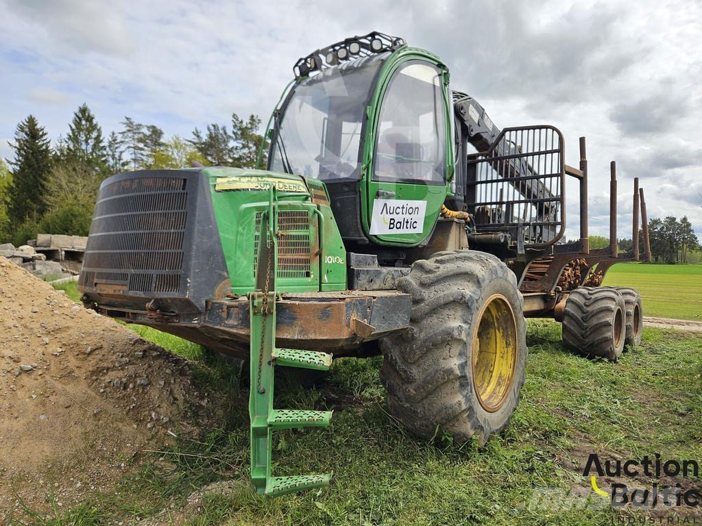 John Deere 1010 E Naudoti miškovežiai (Forvarderiai)