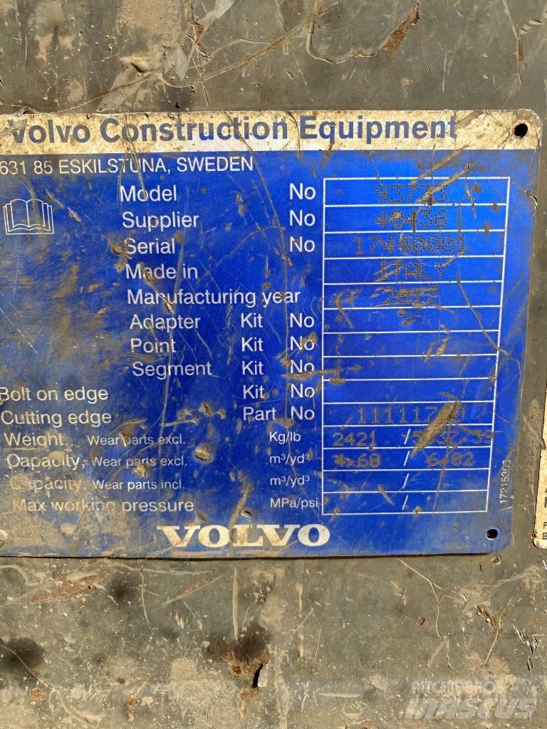 Volvo L 150 H Naudoti ratiniai krautuvai