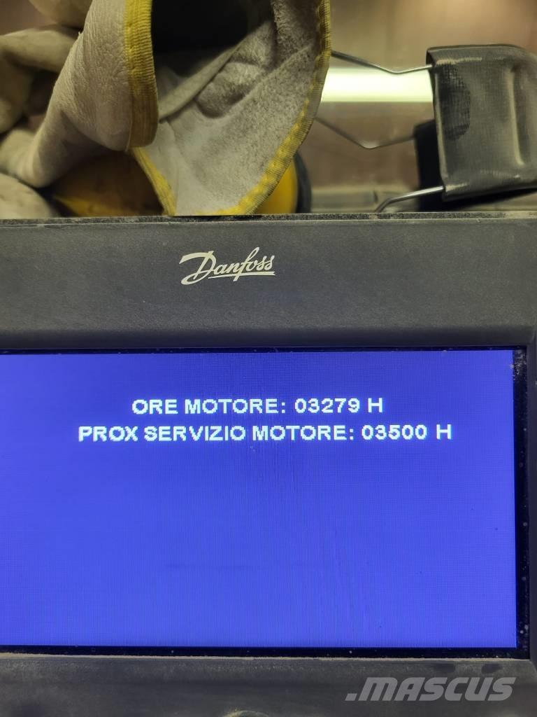 Tesmec 985 Tranšėjų ekskavatoriai