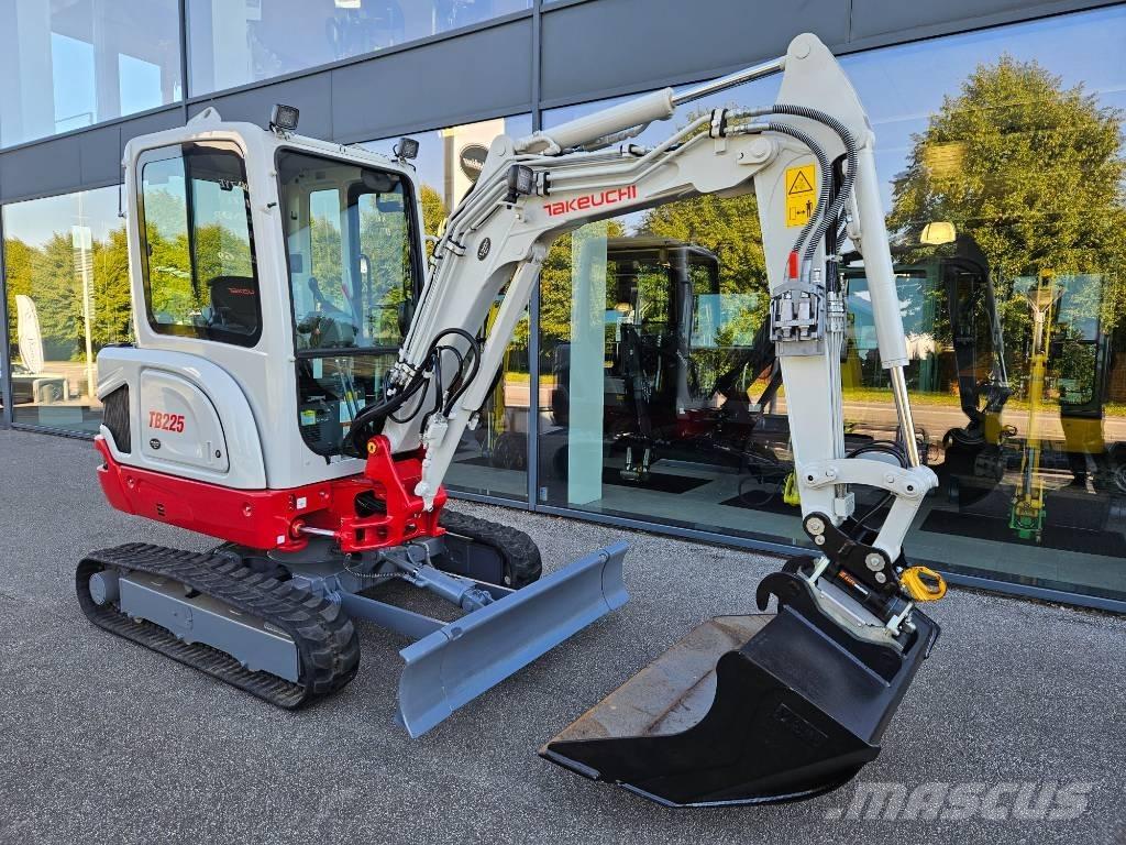 Takeuchi TB 225 Mini ekskavatoriai < 7 t