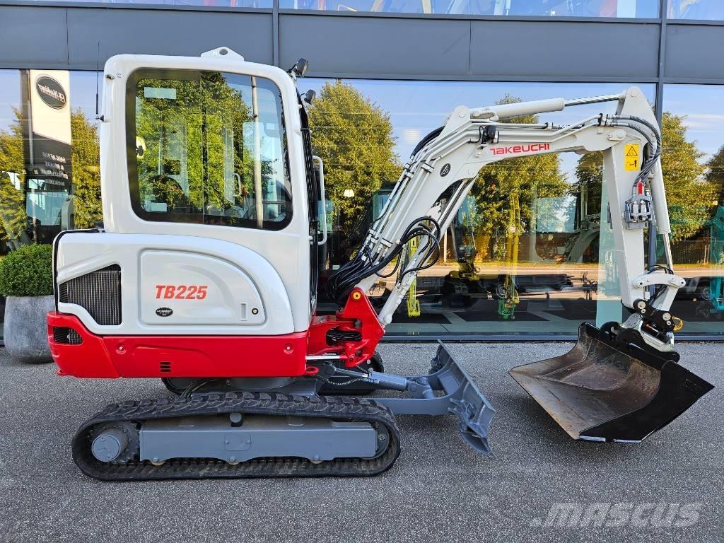 Takeuchi TB 225 Mini ekskavatoriai < 7 t