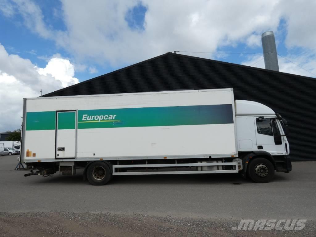 Iveco 180E 28 Sunkvežimiai su dengtu kėbulu