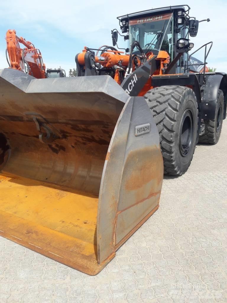 Hitachi ZW310-7 Naudoti ratiniai krautuvai