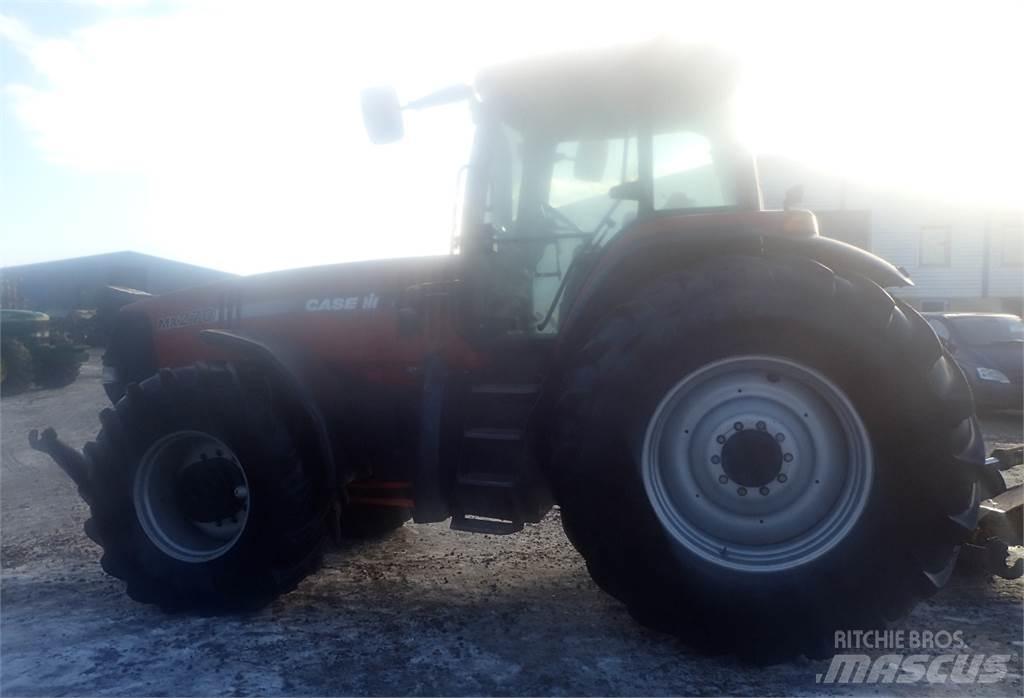 Case IH MX270 Traktoriai