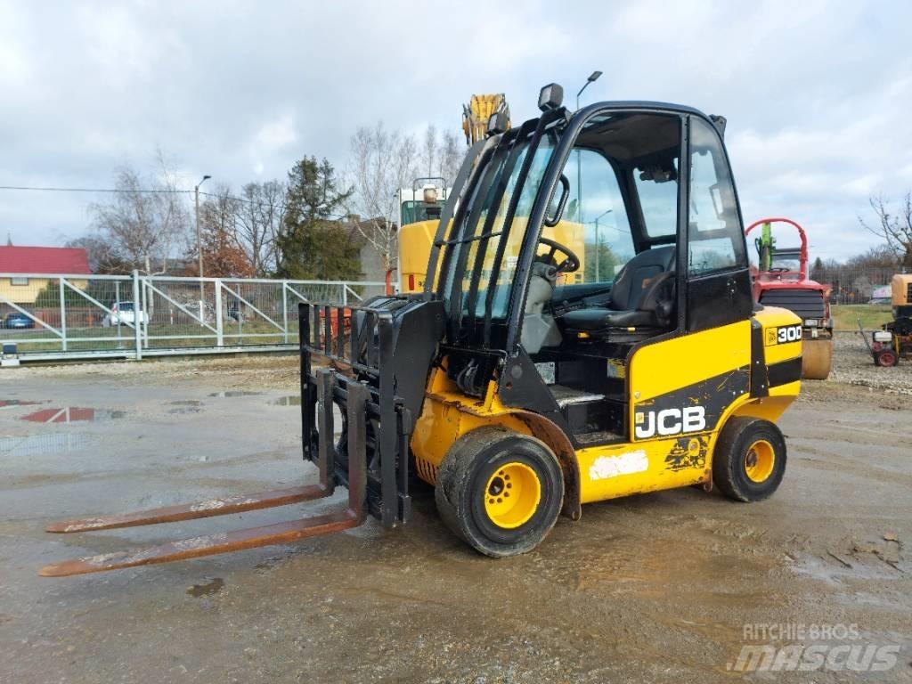 JCB TLT 30 D Teleskopiniai krautuvai