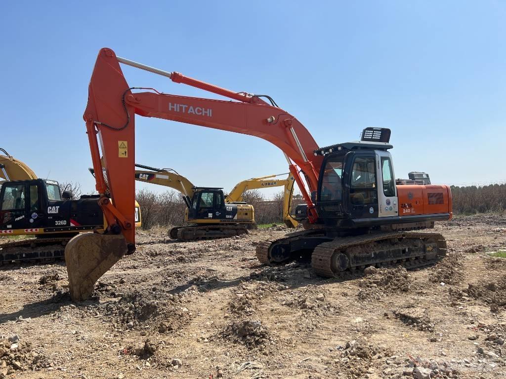 Hitachi ZX 240 Vikšriniai ekskavatoriai