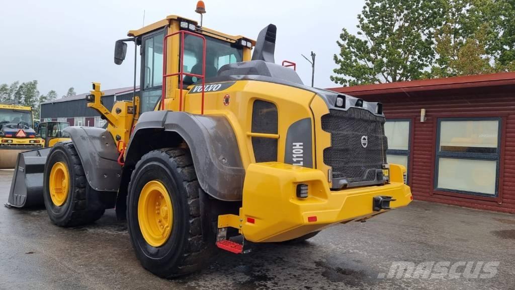 Volvo L 110 H Naudoti ratiniai krautuvai