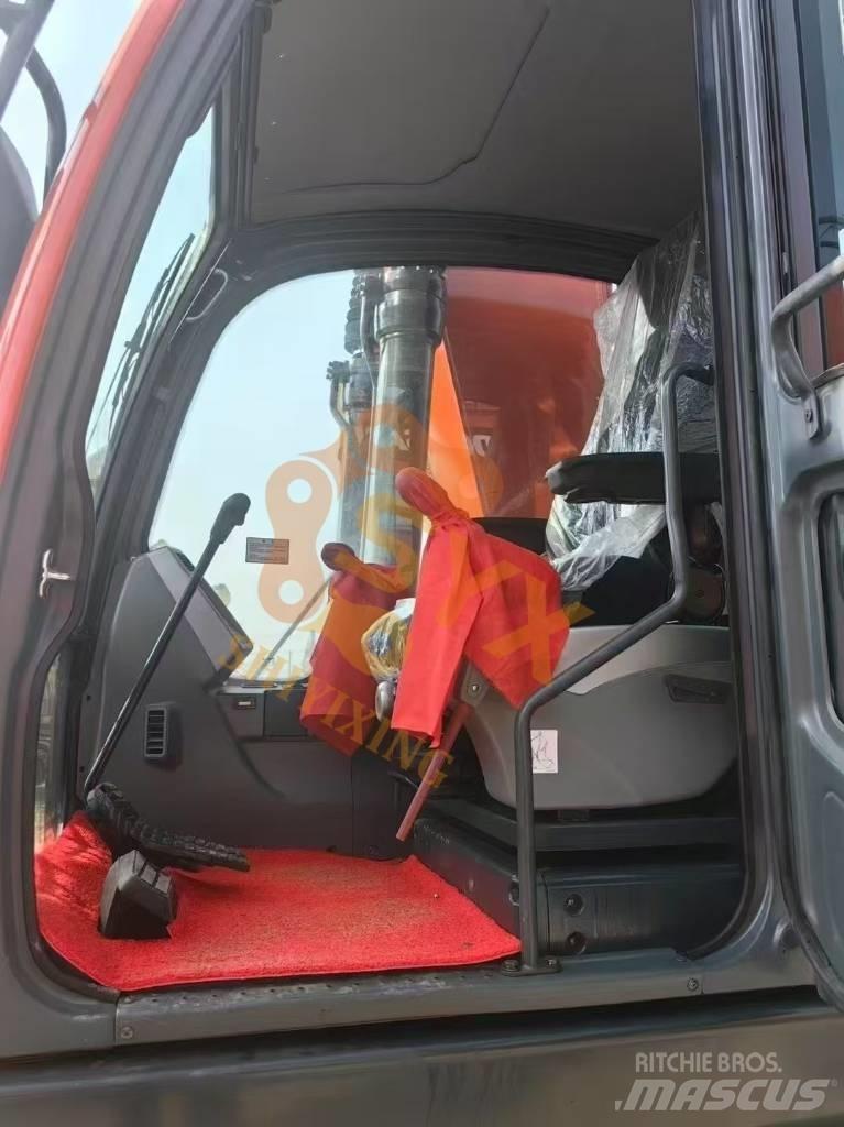 Doosan DX 225 LC Vikšriniai ekskavatoriai