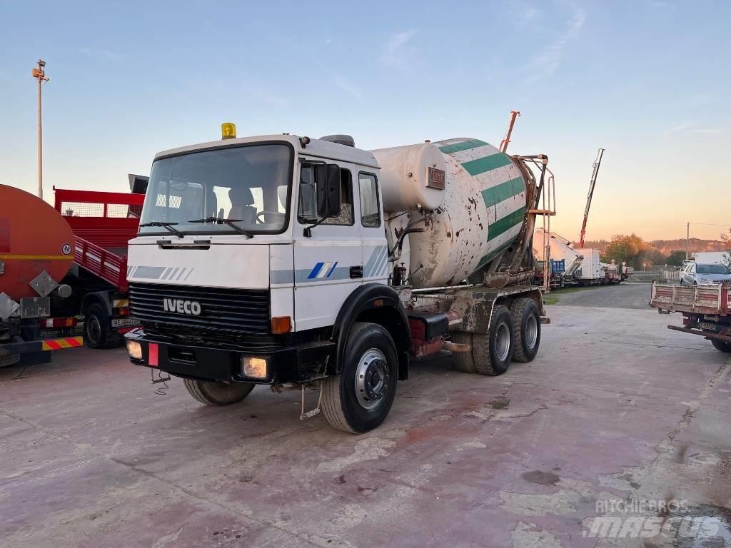 Iveco 330-30 Betonvežiai