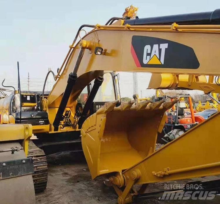 CAT 320 D Vikšriniai ekskavatoriai