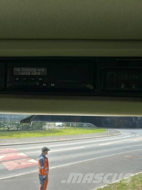 Scania P410 XT Savivarčių priekabų vilkikai