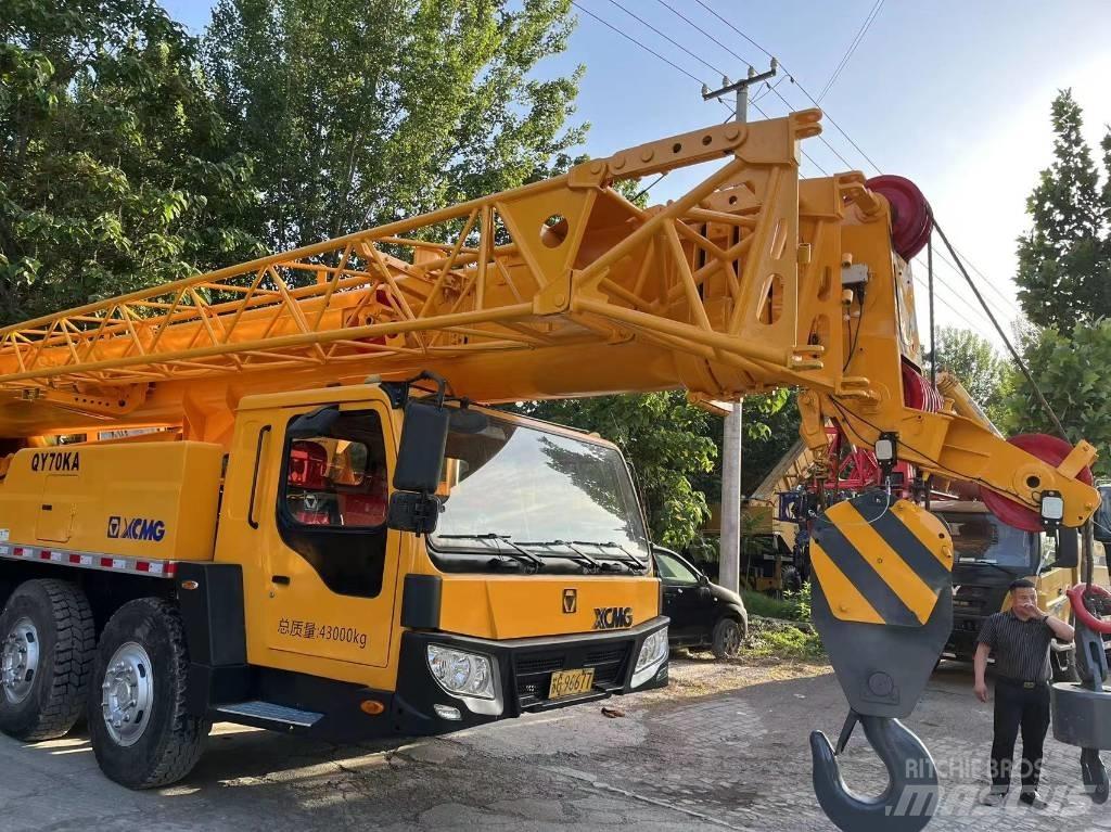 XCMG QY70KA Visureigiai kranai