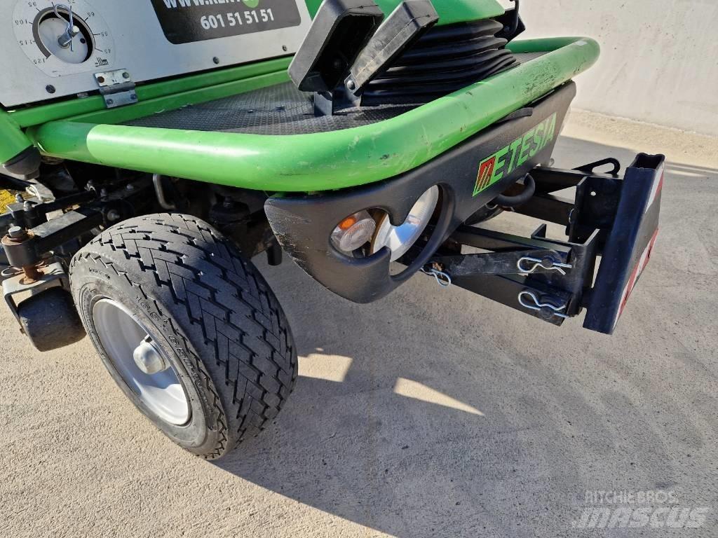 Etesia 124D Montuojamos ir prikabinamos šienapjovės