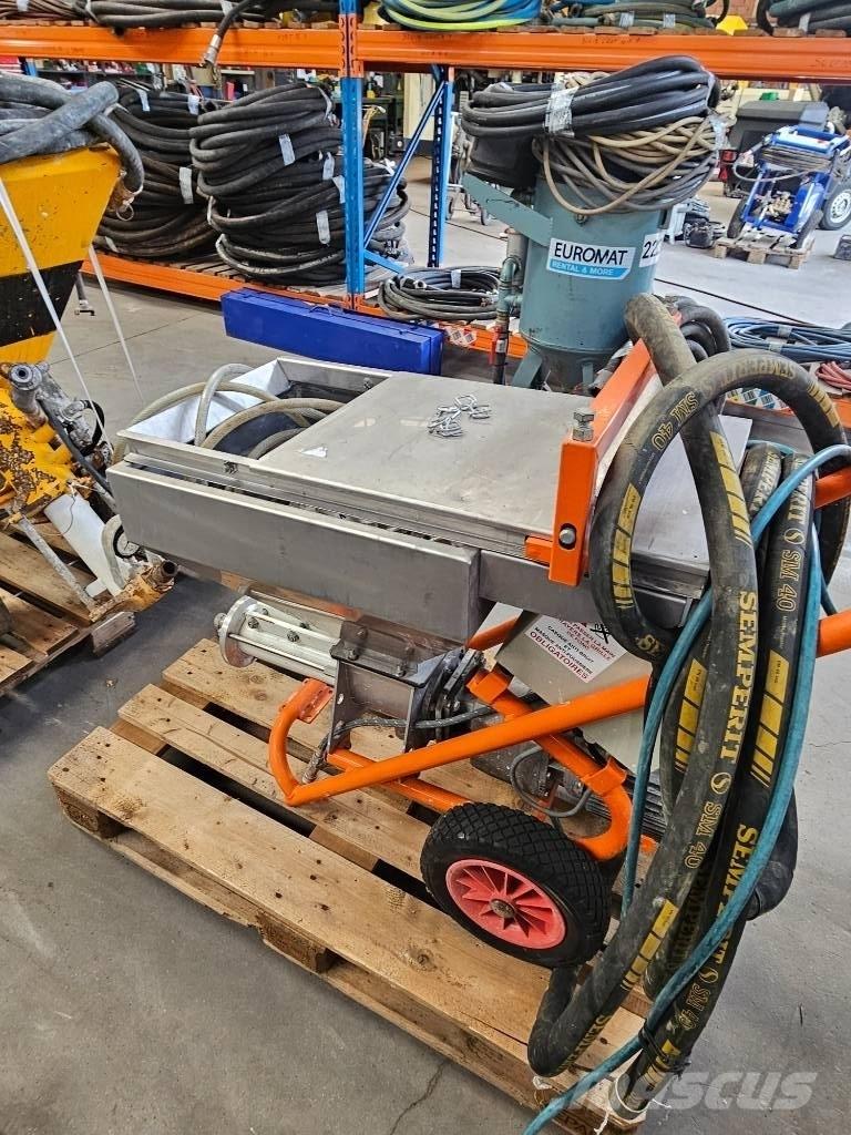  La tyrolienne T152 Betono padavimo siurbliai