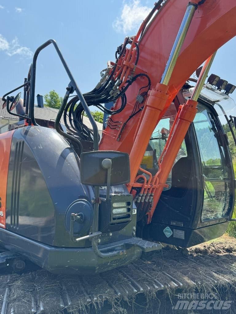 Hitachi ZX135USBL-6 Vikšriniai ekskavatoriai