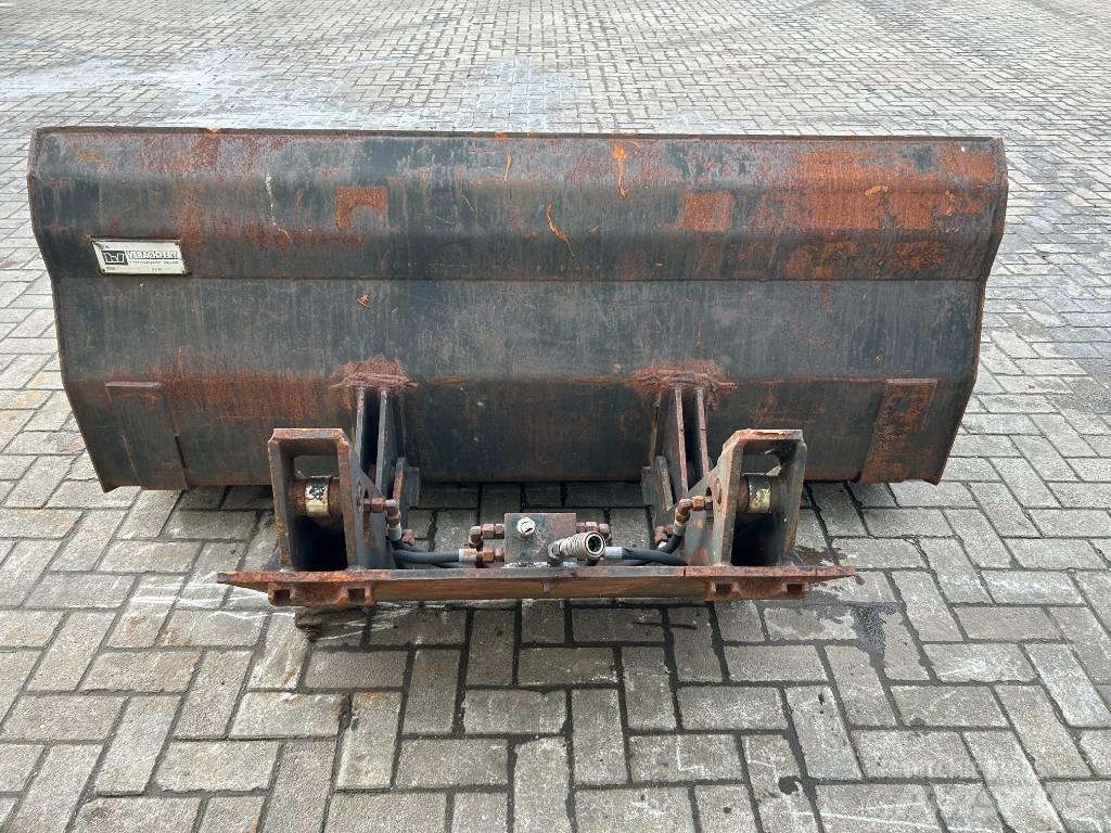 Heftruck Overkip bak Kaušai