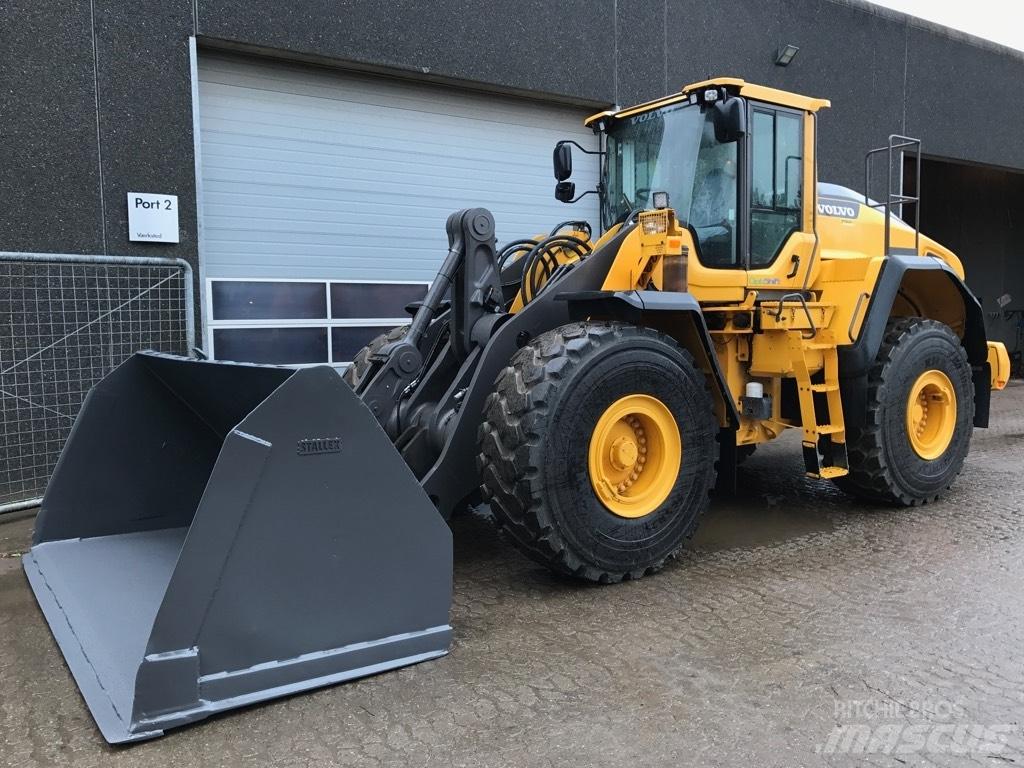 Volvo L150H Naudoti ratiniai krautuvai