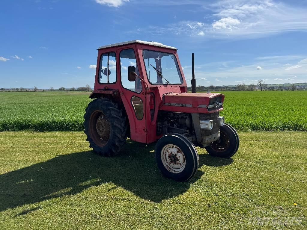 Massey Ferguson 135 Traktoriai