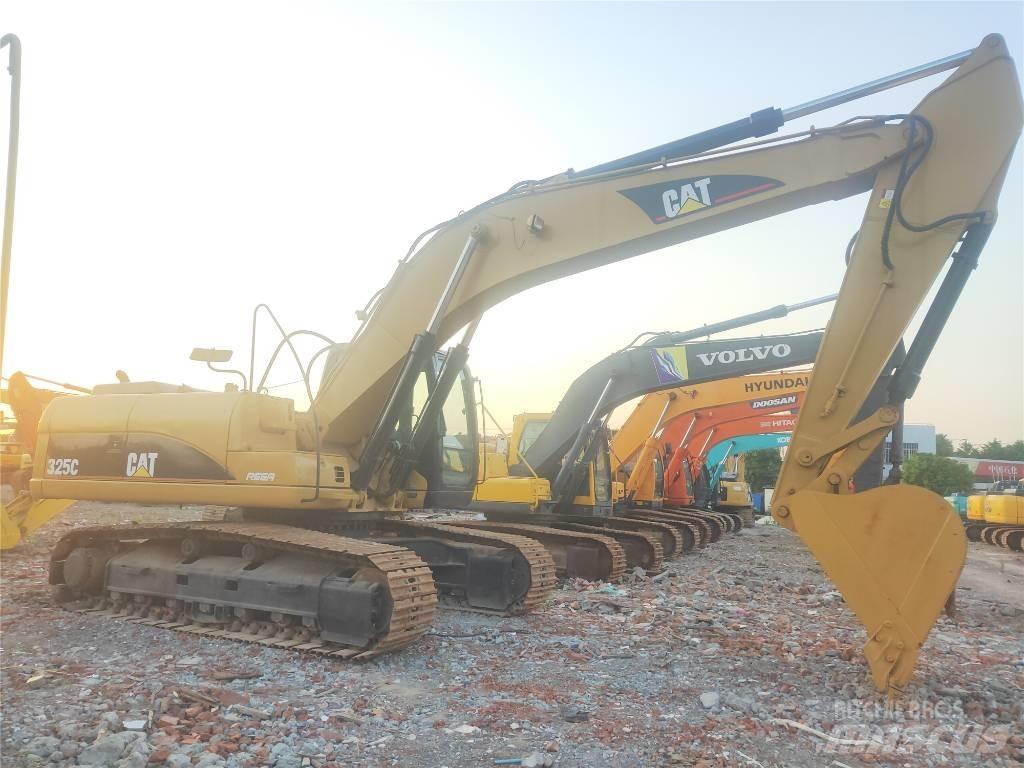 CAT 325 C Vikšriniai ekskavatoriai