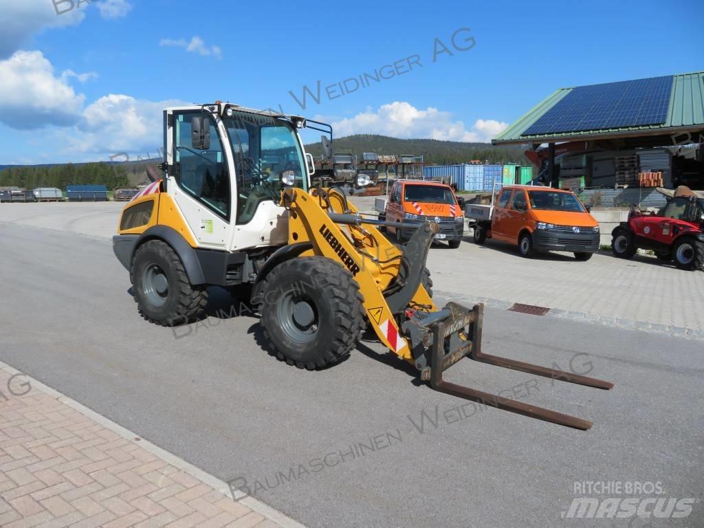 Liebherr L506C Naudoti ratiniai krautuvai
