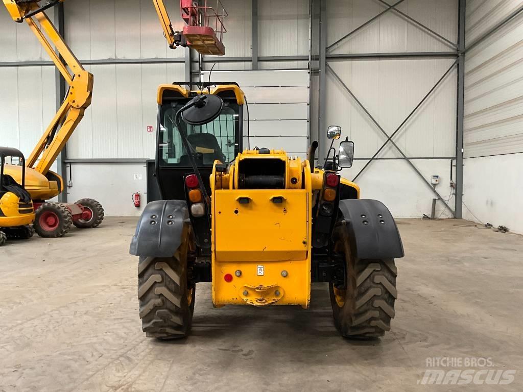 JCB 535-125 Teleskopiniai krautuvai