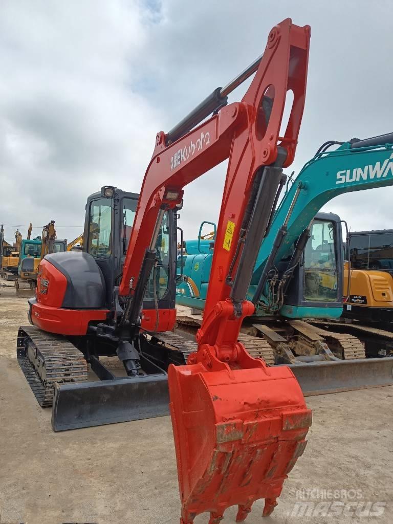 Kubota KX 163 Vidutinės galios ekskavatoriai 7-12 t