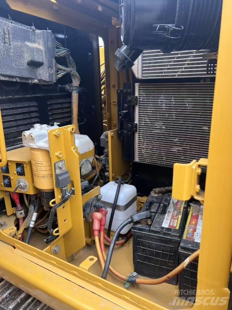 CAT 312D2GC Vikšriniai ekskavatoriai