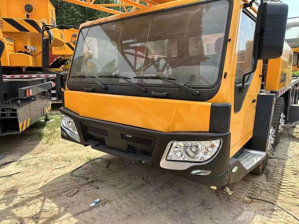 XCMG 50 Visureigiai kranai