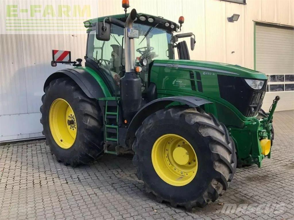 John Deere 6250r Traktoriai