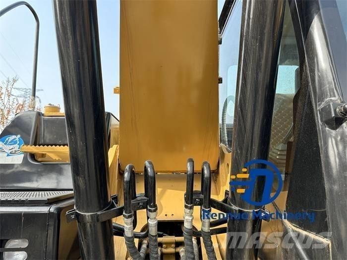 CAT 323D/323/323DL Vikšriniai ekskavatoriai