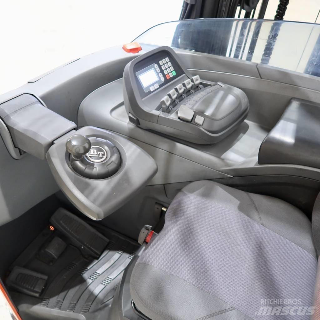 Toyota RRE160R Šakiniai krautuvai su prailgintu keltuvu