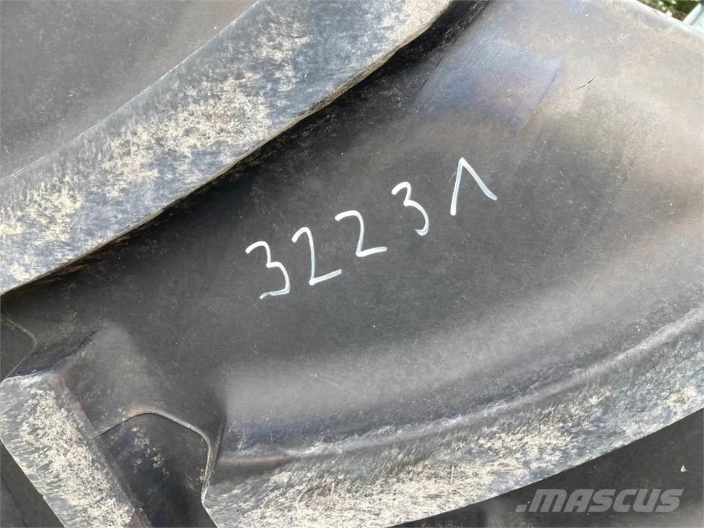 Mitas 2x 650/65R42 Kiti naudoti traktorių priedai
