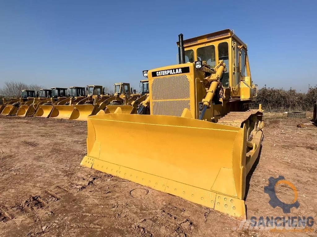 CAT D8K Vikšriniai buldozeriai