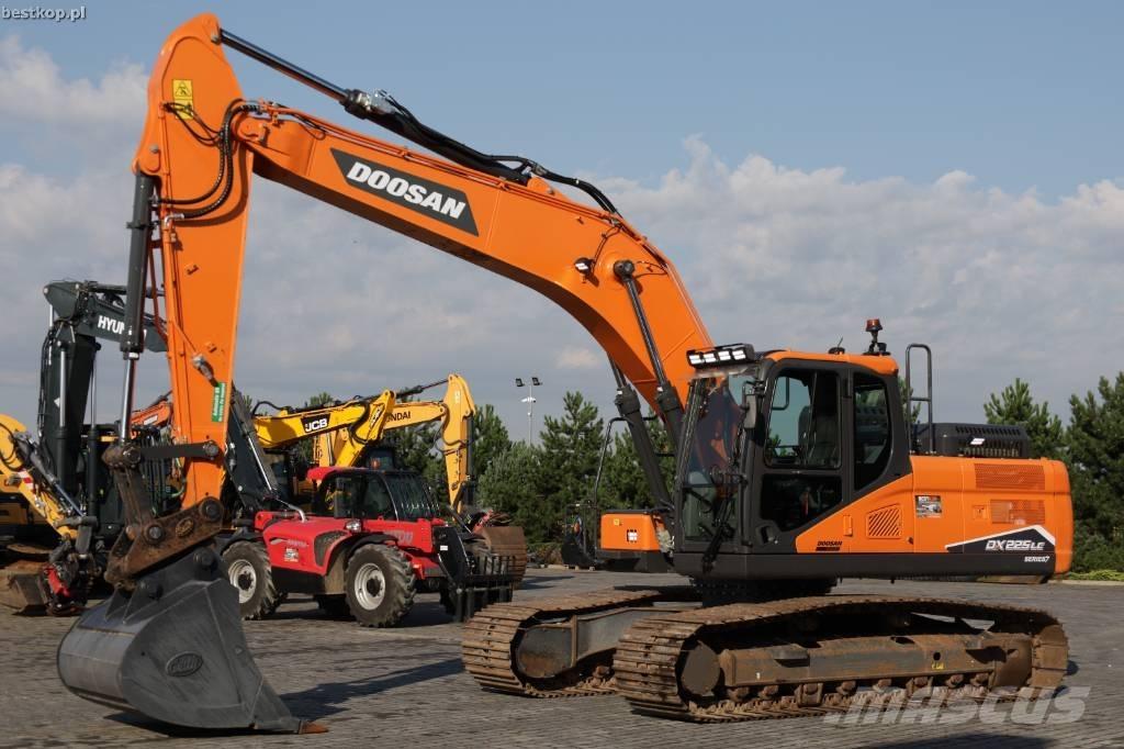 Doosan DX 225 LC-7 Vikšriniai ekskavatoriai