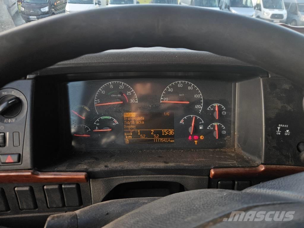 Volvo FH12 8x4 Miško mašinų transportavimo sunkvežimiai