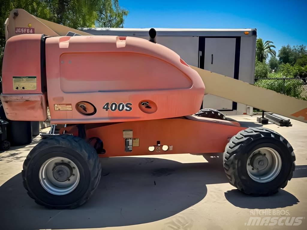 JLG 400 S Teleskopiniai keltuvai